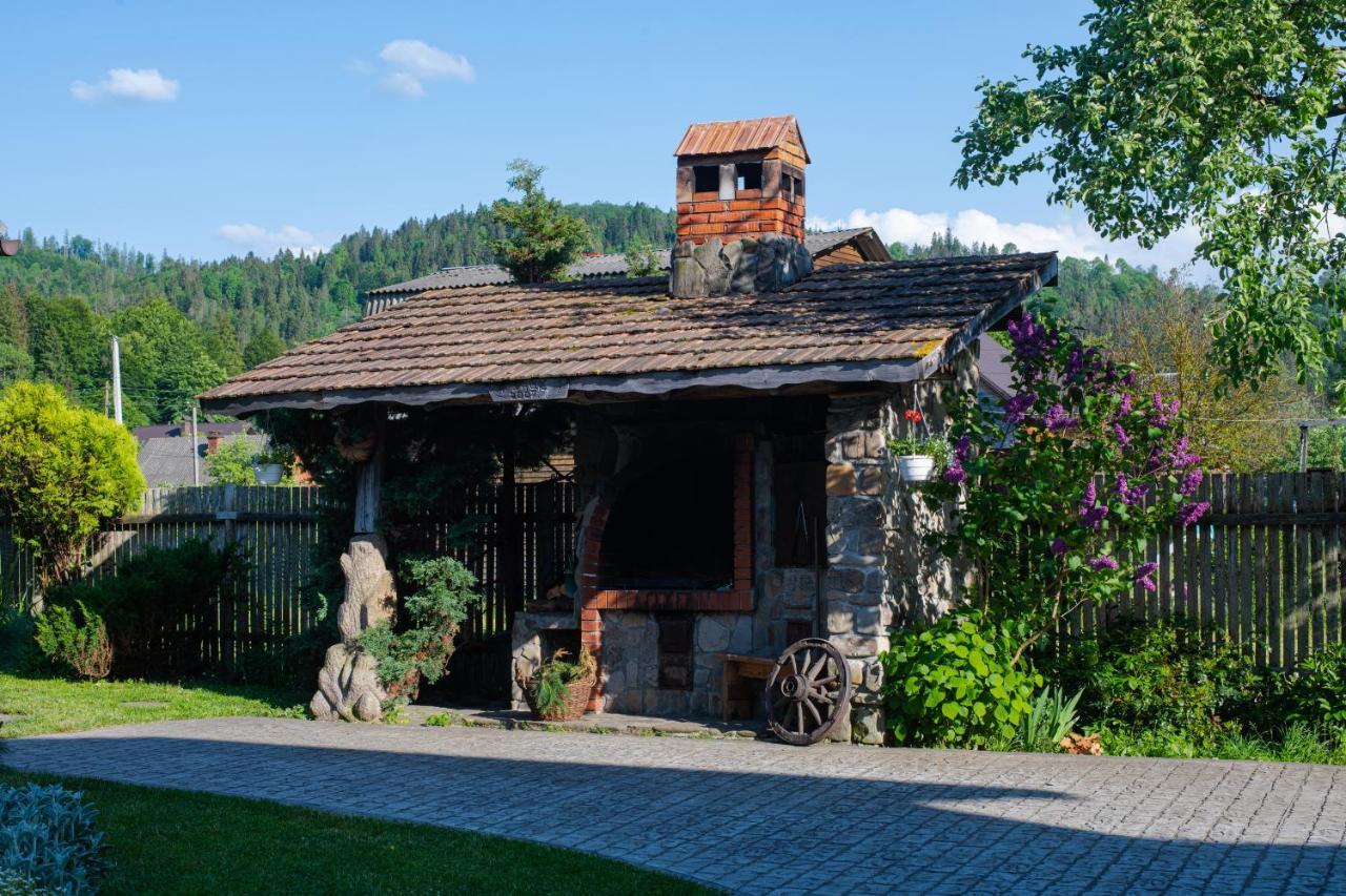 Знакова Хата Grebenov Exterior foto